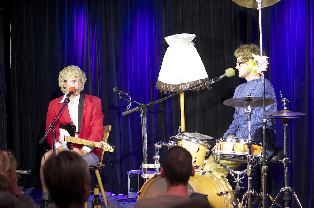 KBL TAK Hannover 23.09.2012 Za¦êrtlichkeit mit Freunden - Gunkl Fotos Thomas Kolwe-2